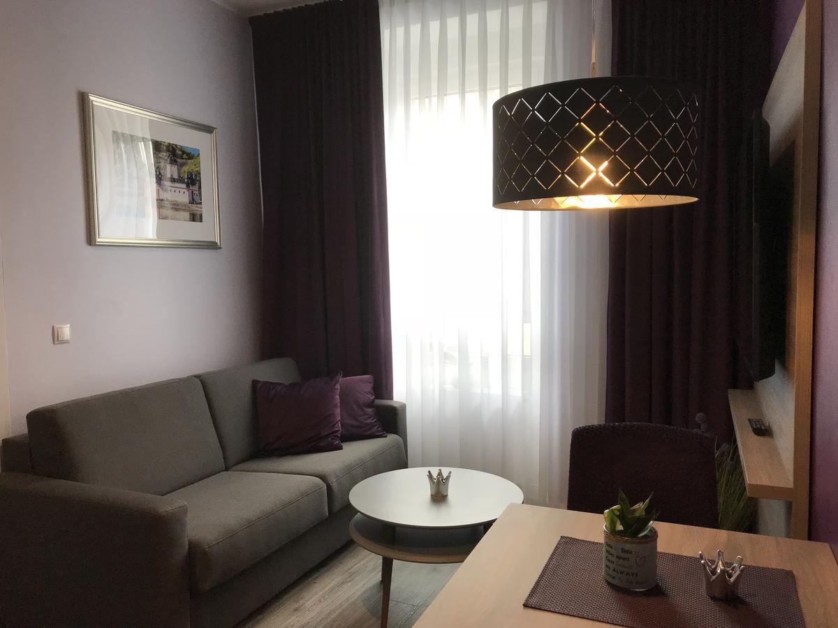 Apartmenthaus Burgenheimat In Rhens Bei Koblenz Exterior foto