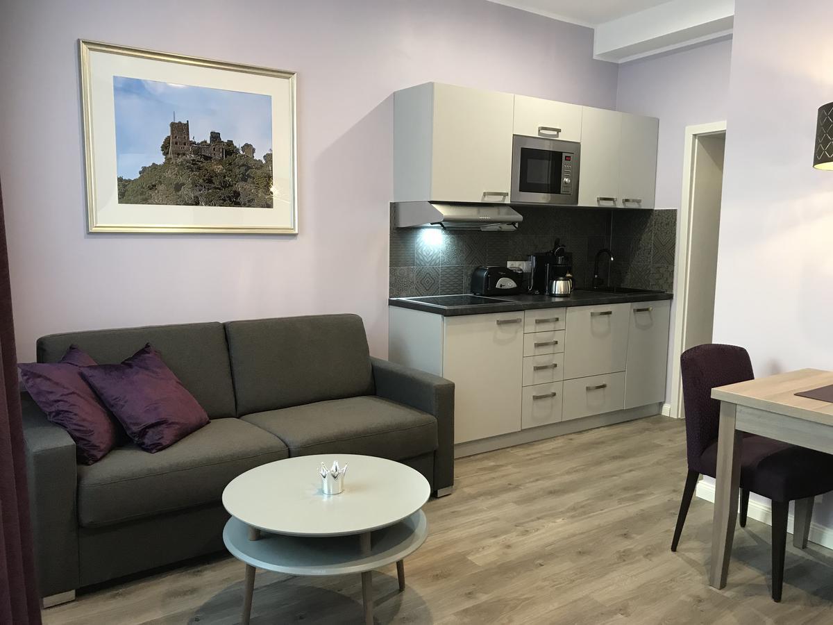 Apartmenthaus Burgenheimat In Rhens Bei Koblenz Exterior foto